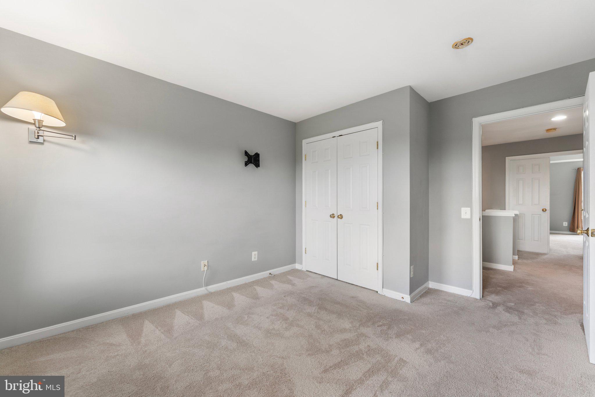8923 Purple Lilac Cir