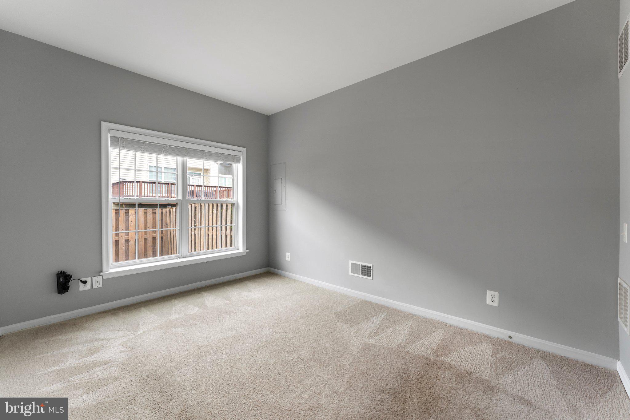 8923 Purple Lilac Cir