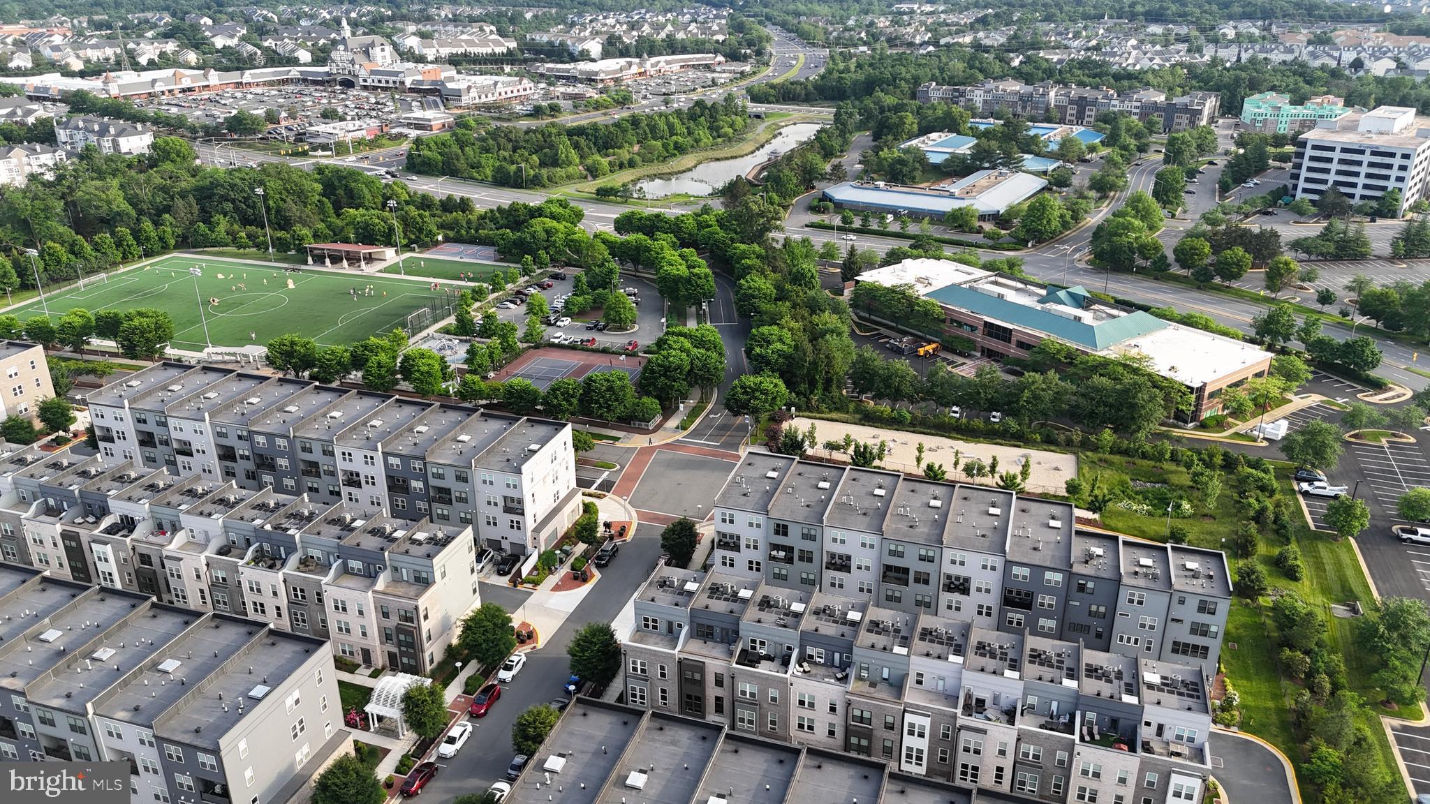13380 Sherwood Park Ln