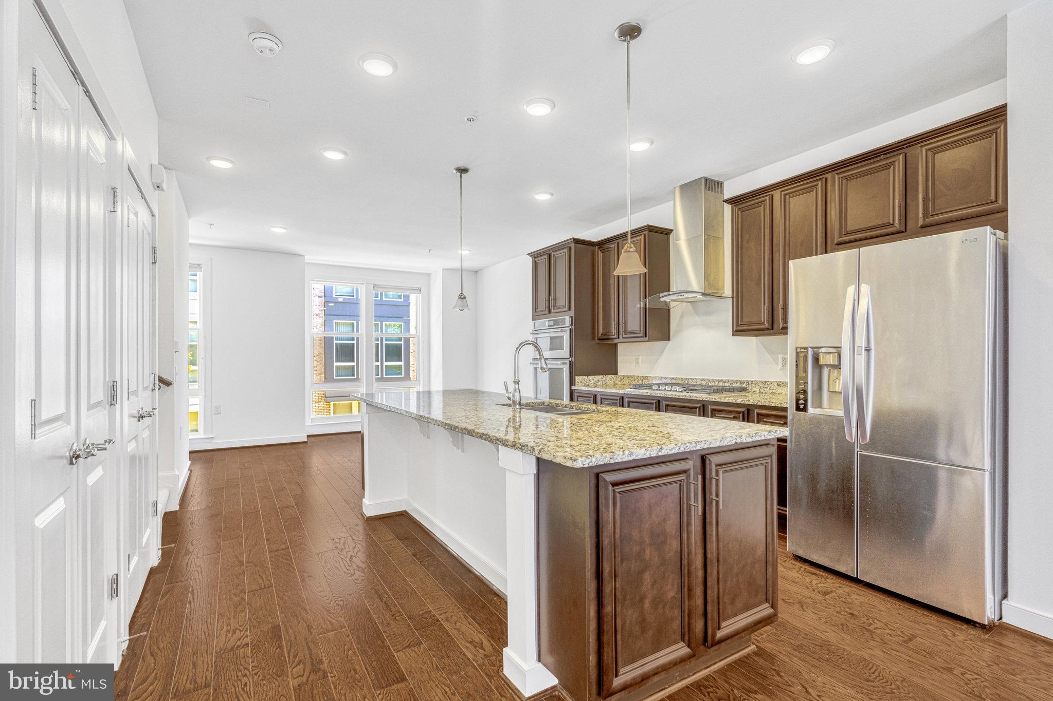 13380 Sherwood Park Ln