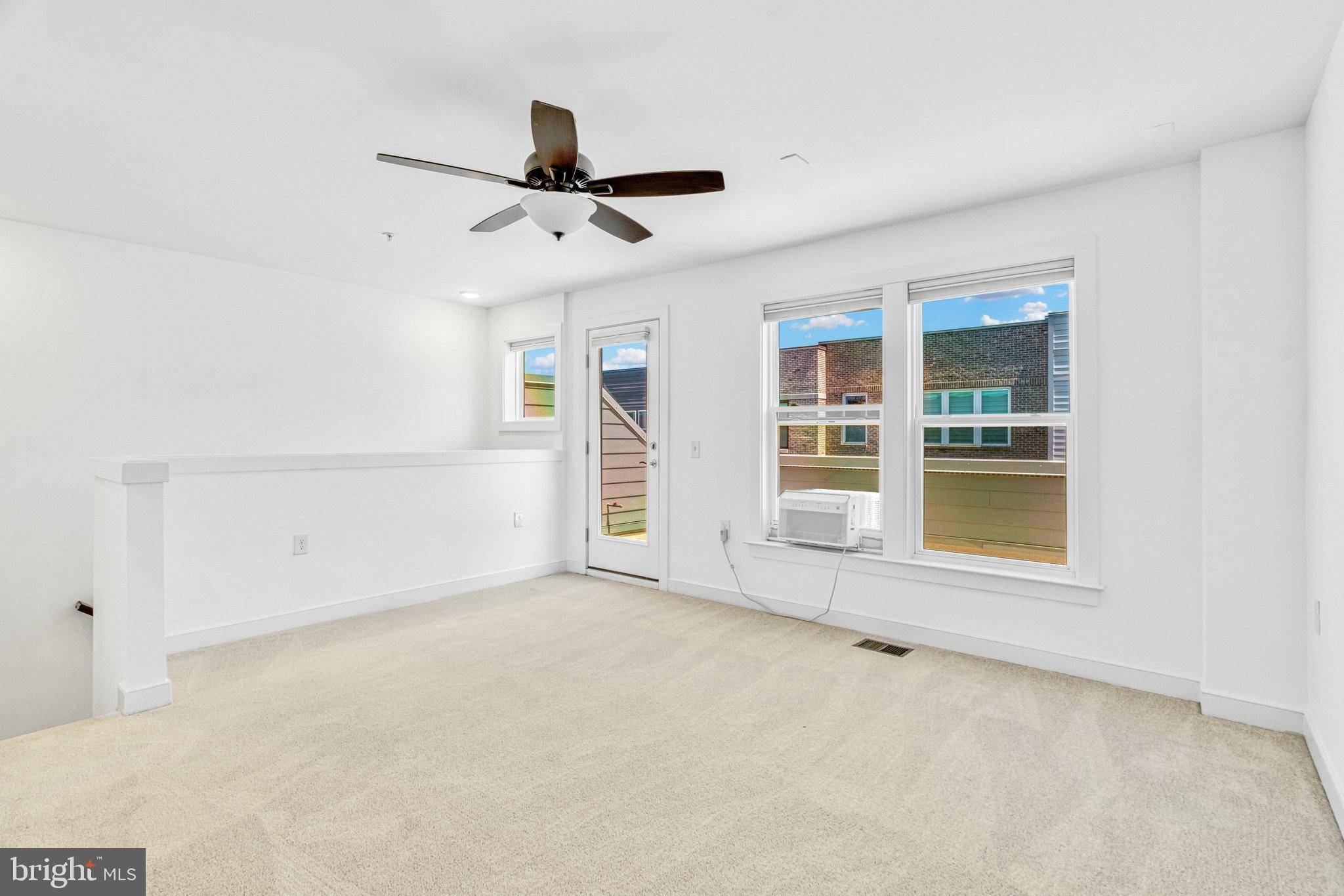 13380 Sherwood Park Ln