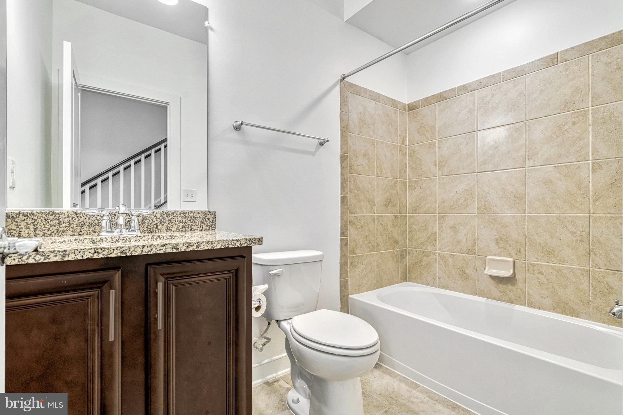 13380 Sherwood Park Ln