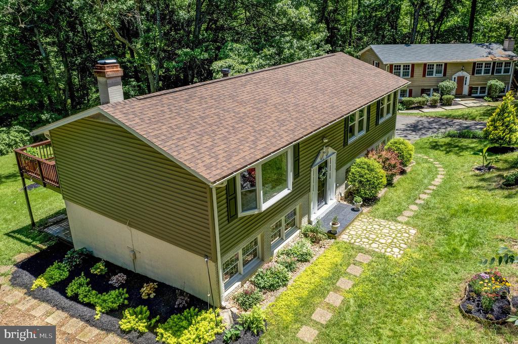 10816 Oldfield Dr
