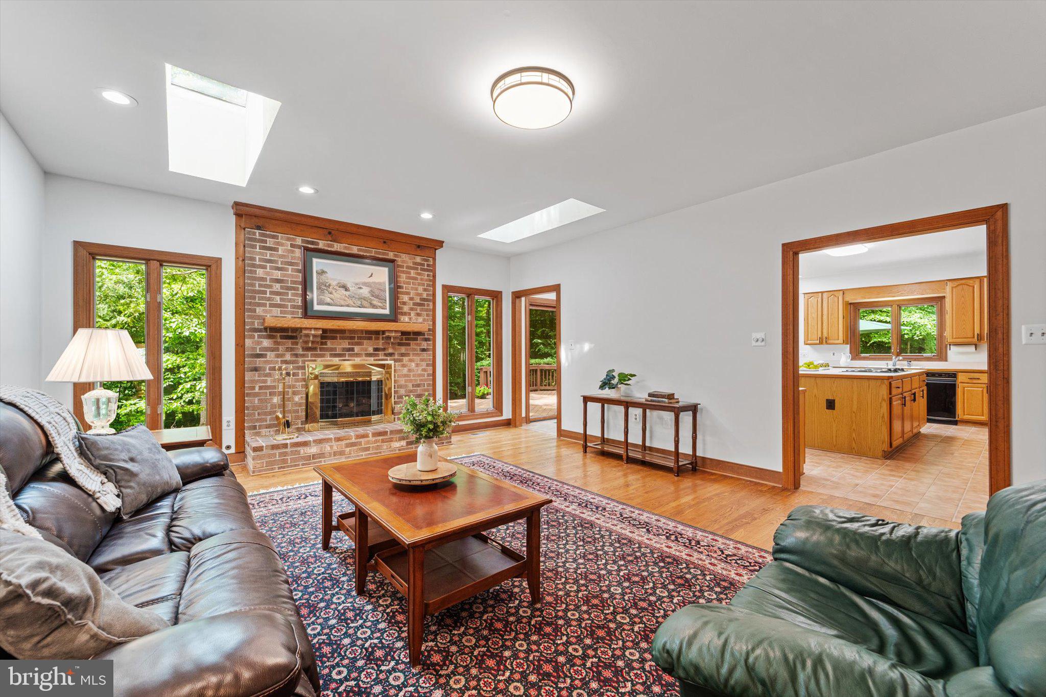 11222 Popes Head Rd