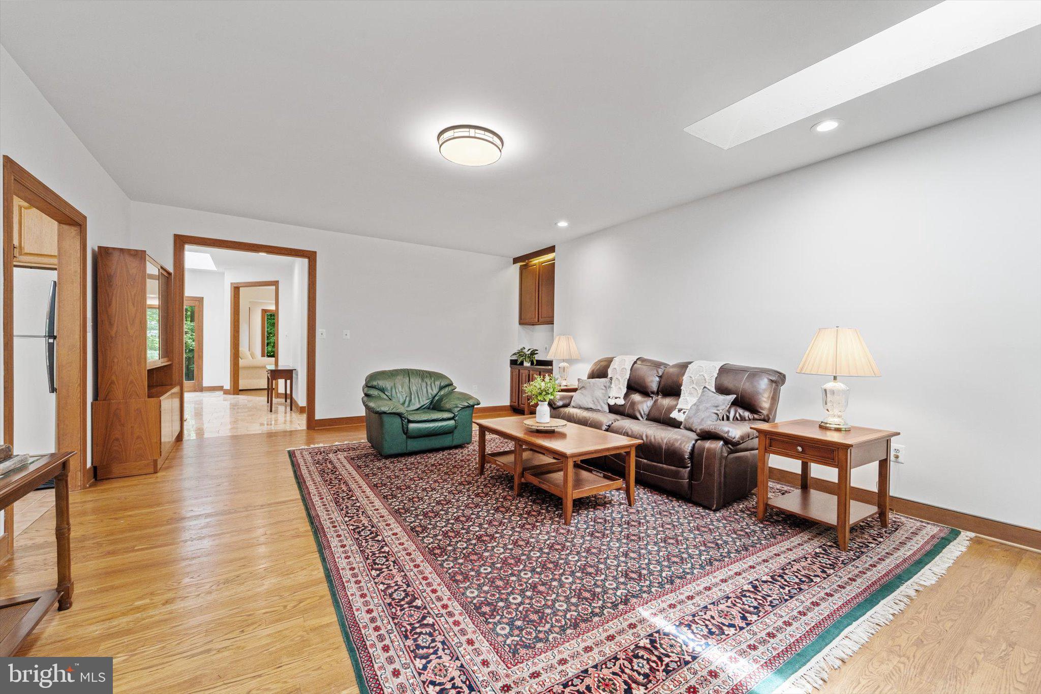 11222 Popes Head Rd