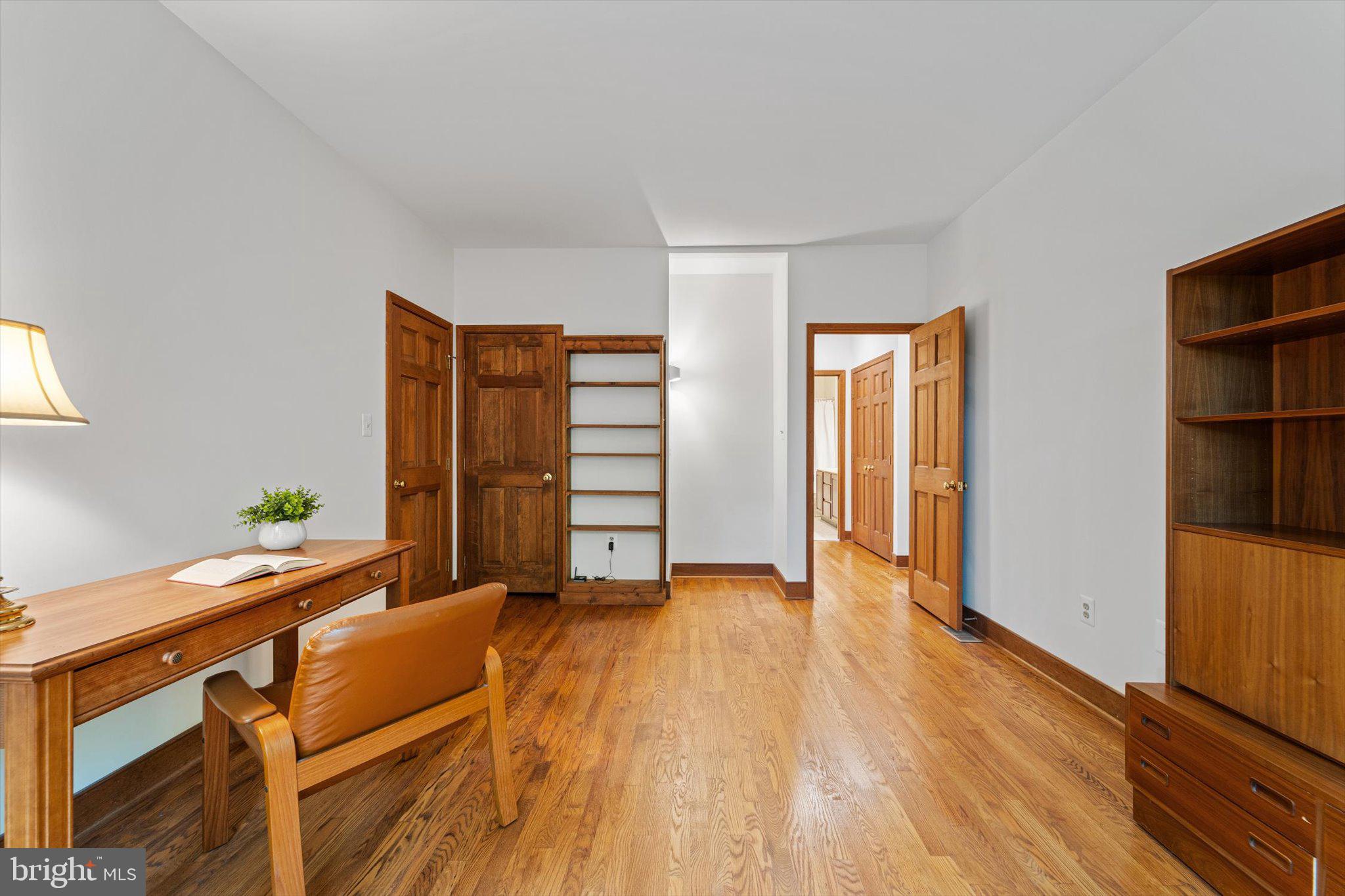 11222 Popes Head Rd