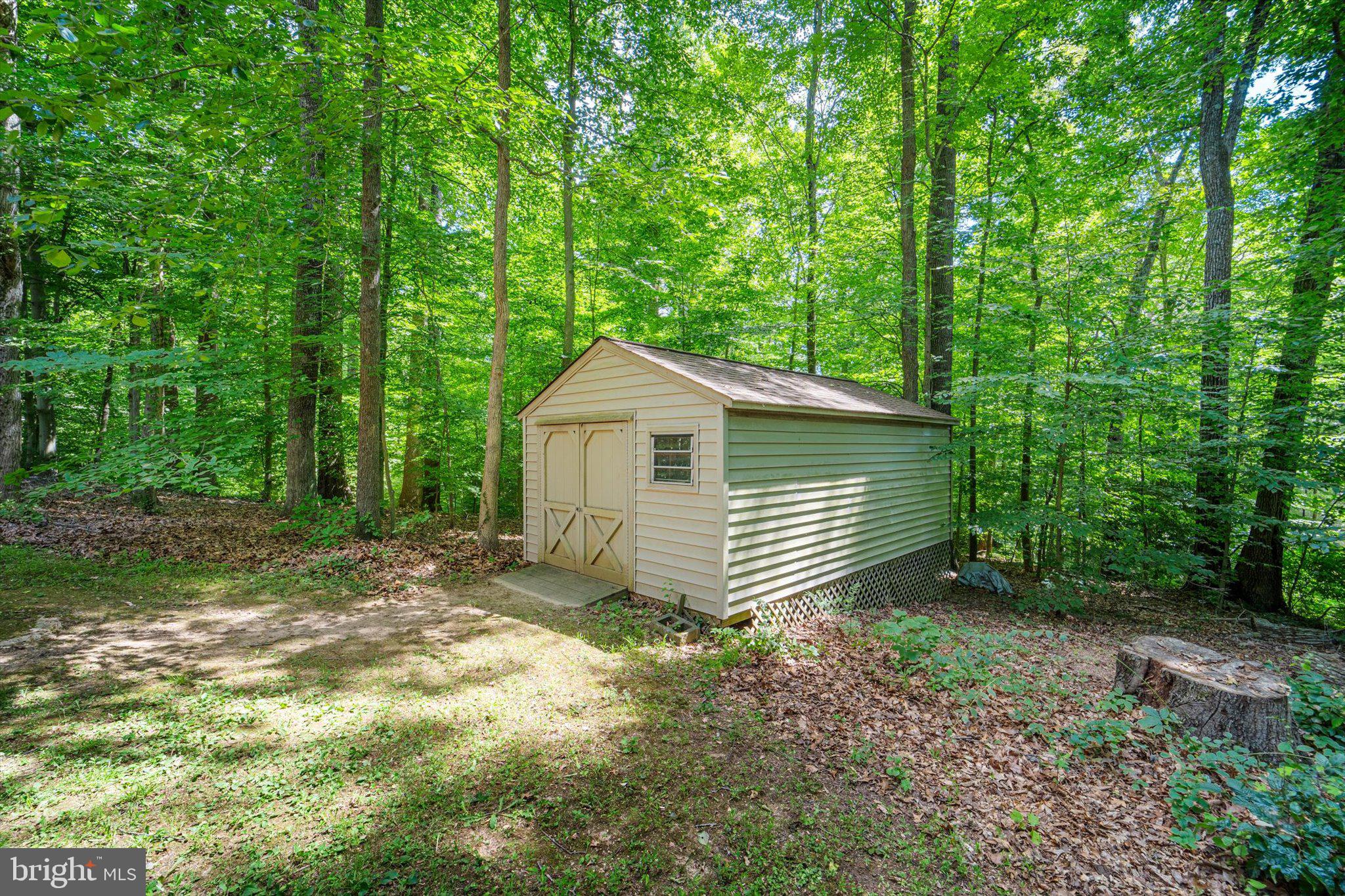 11222 Popes Head Rd