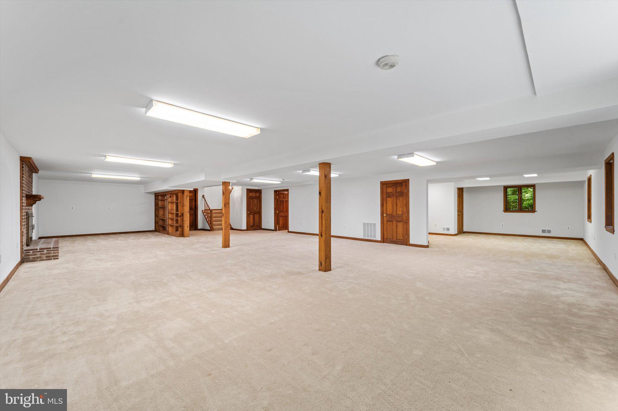11222 Popes Head Rd