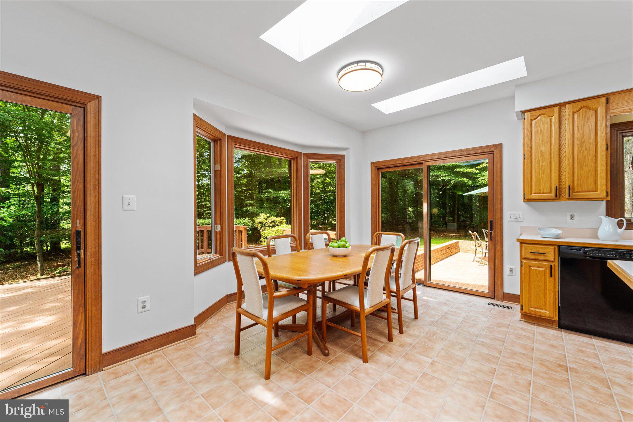 11222 Popes Head Rd
