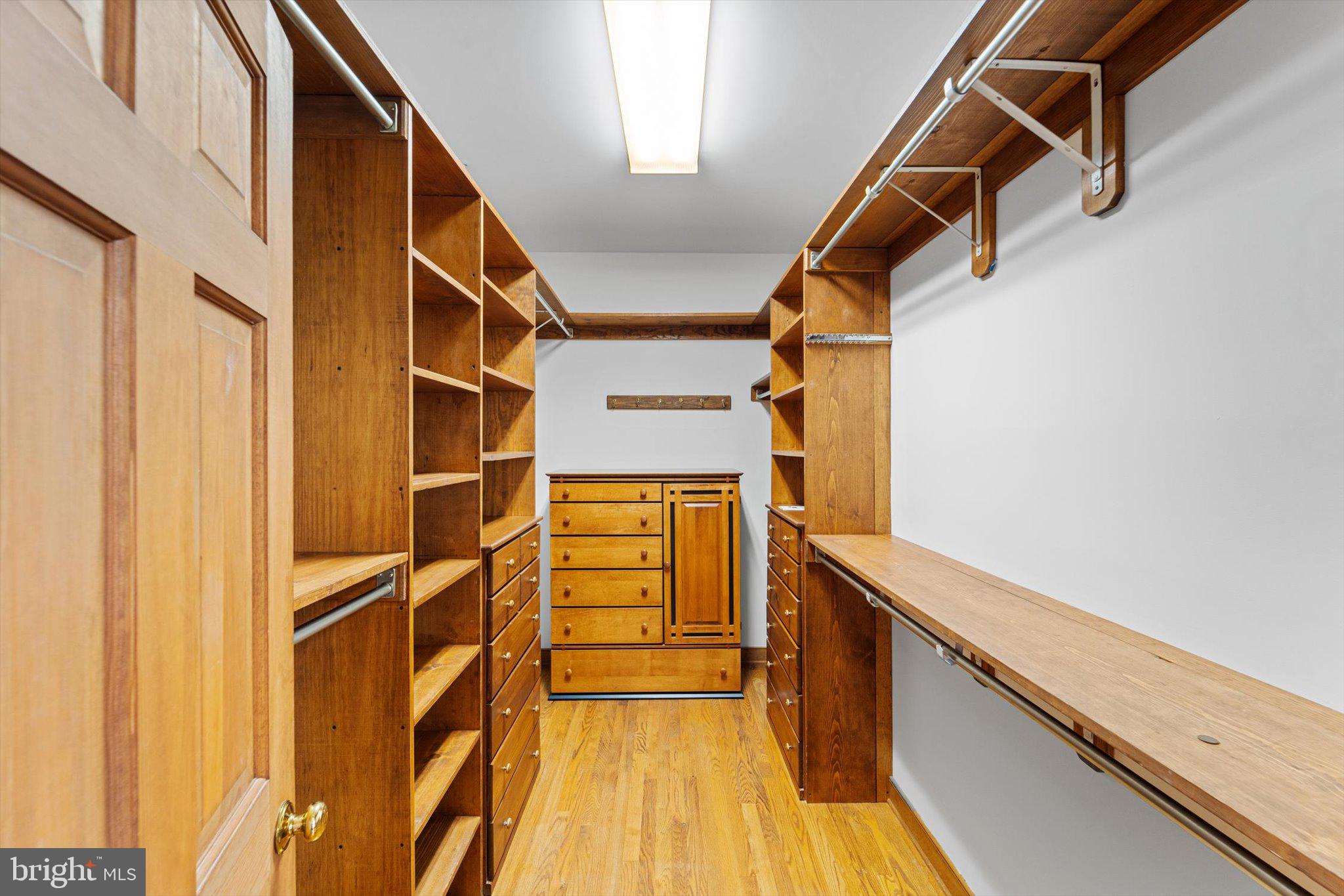 11222 Popes Head Rd