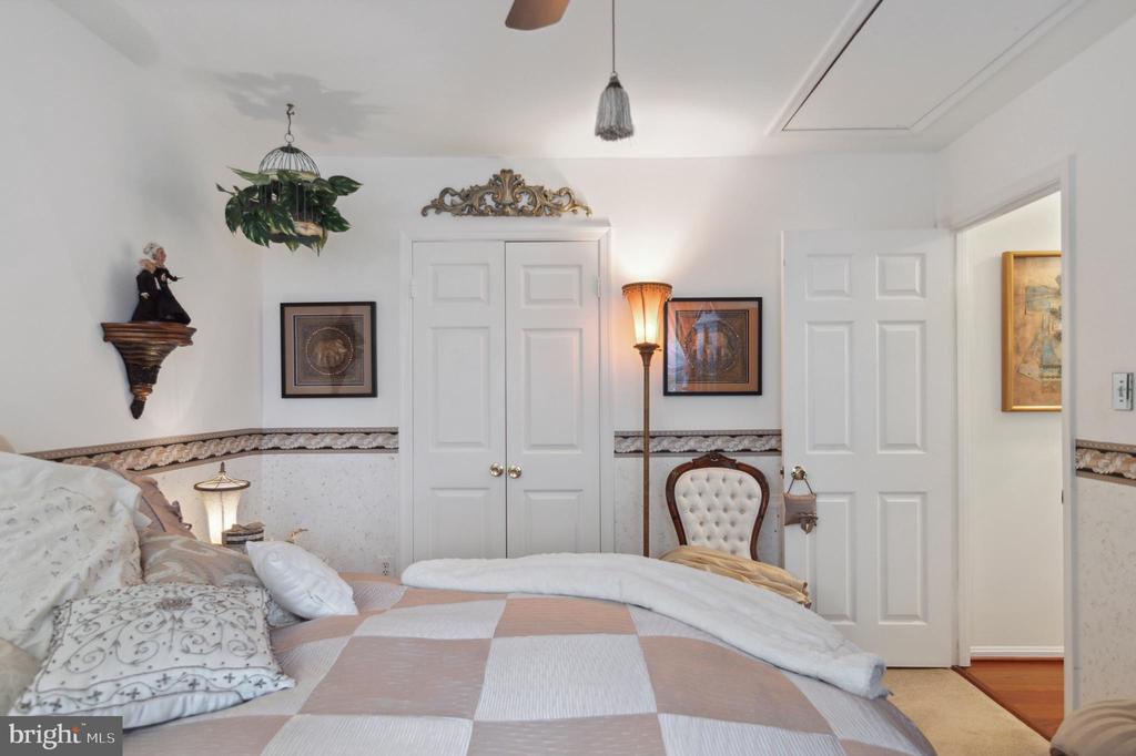 10191 Valentino Dr