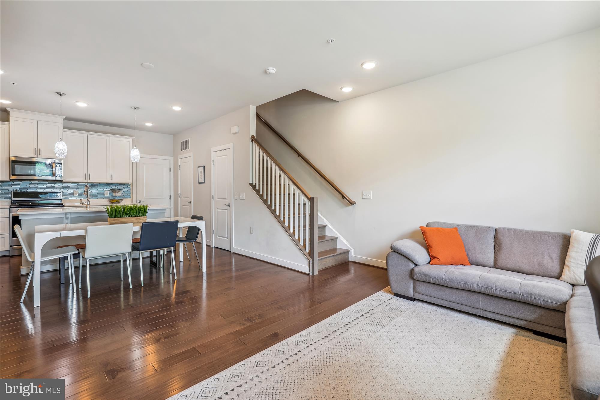 13374 Arrowbrook Centre Dr #59