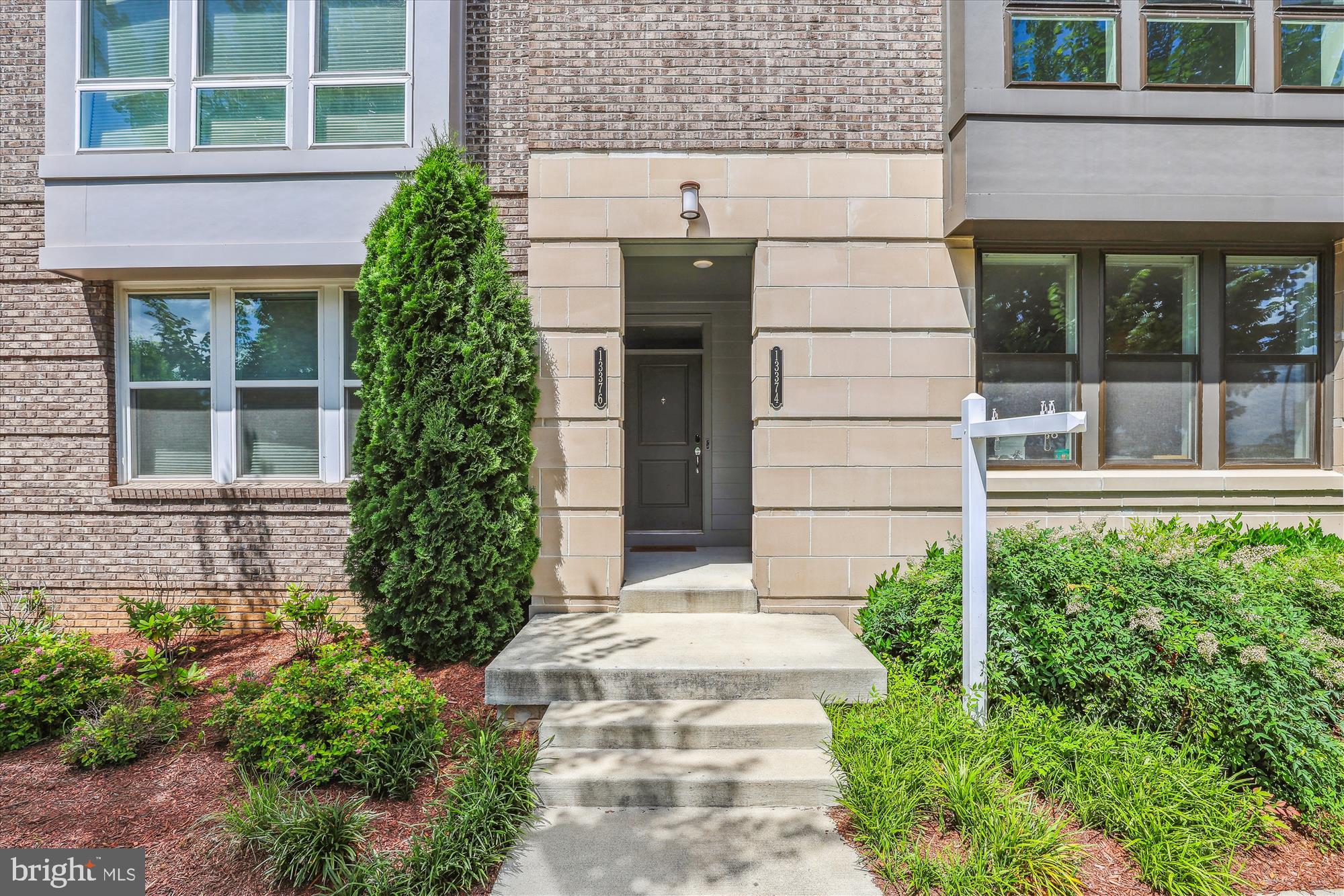 13374 Arrowbrook Centre Dr #59