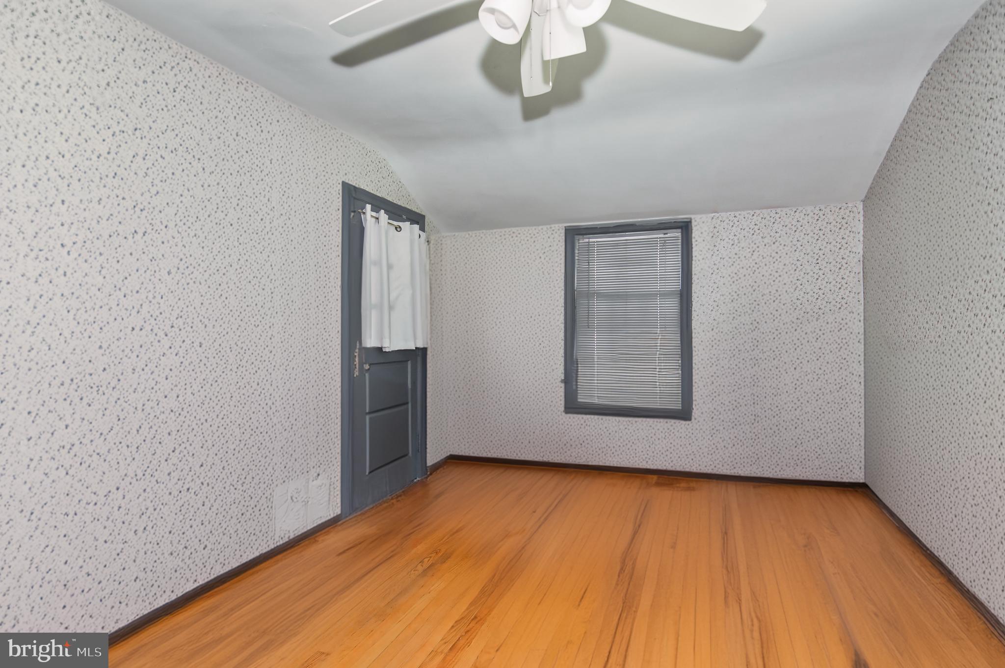 1295 Colvin Forest Dr