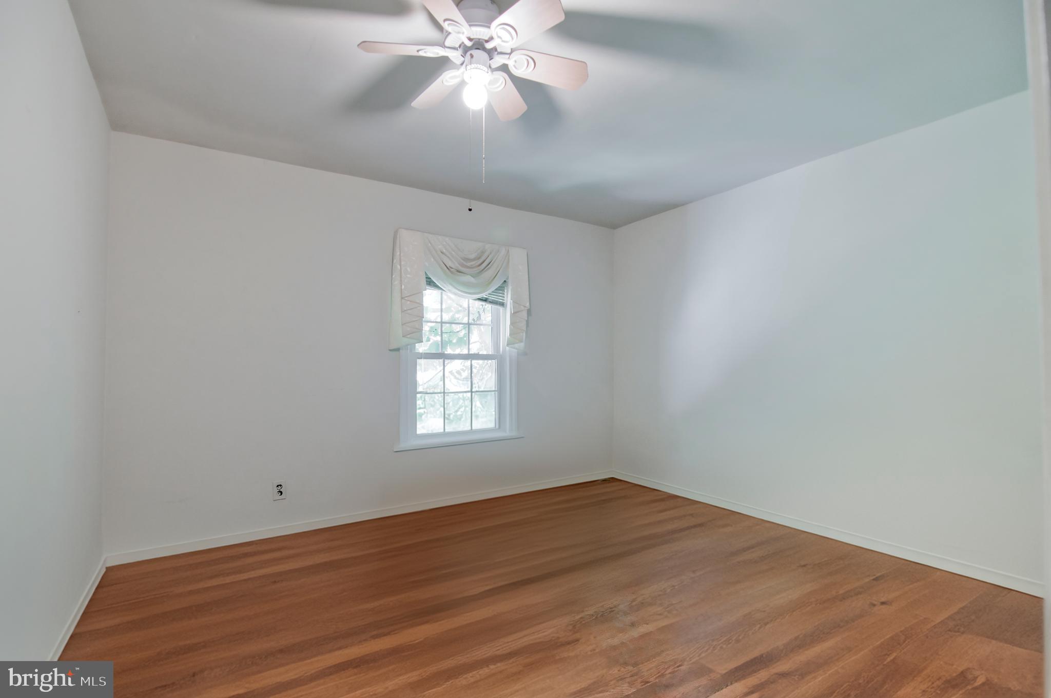 1295 Colvin Forest Dr