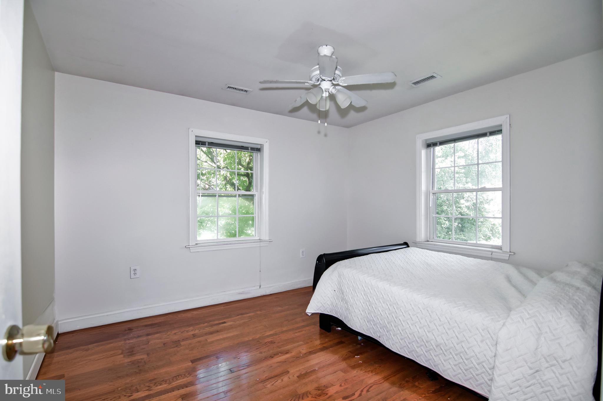 1295 Colvin Forest Dr