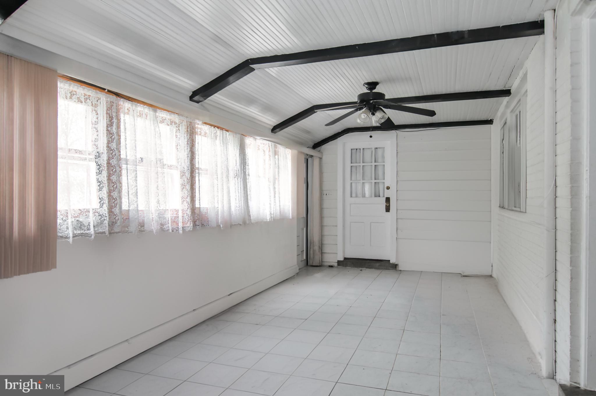 1295 Colvin Forest Dr