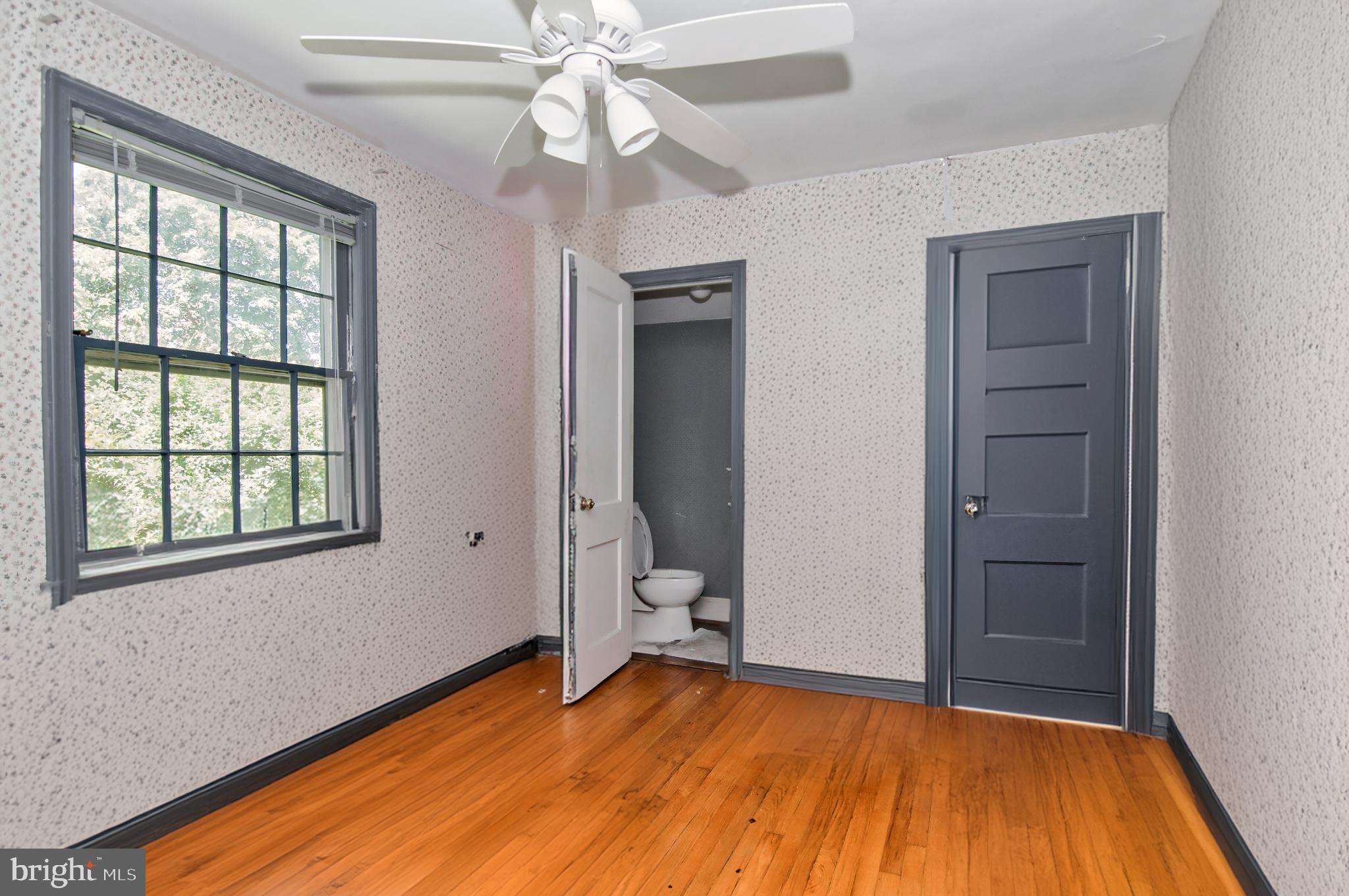 1295 Colvin Forest Dr