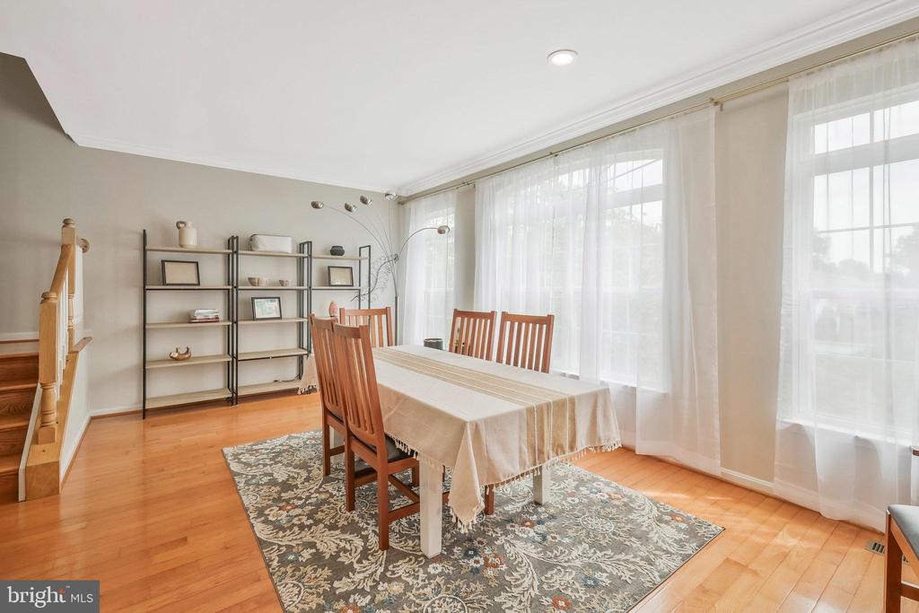 5463 Patuxent Knoll Pl