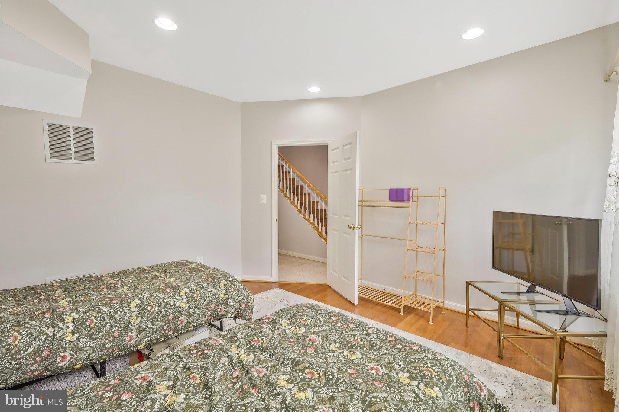 5463 Patuxent Knoll Pl