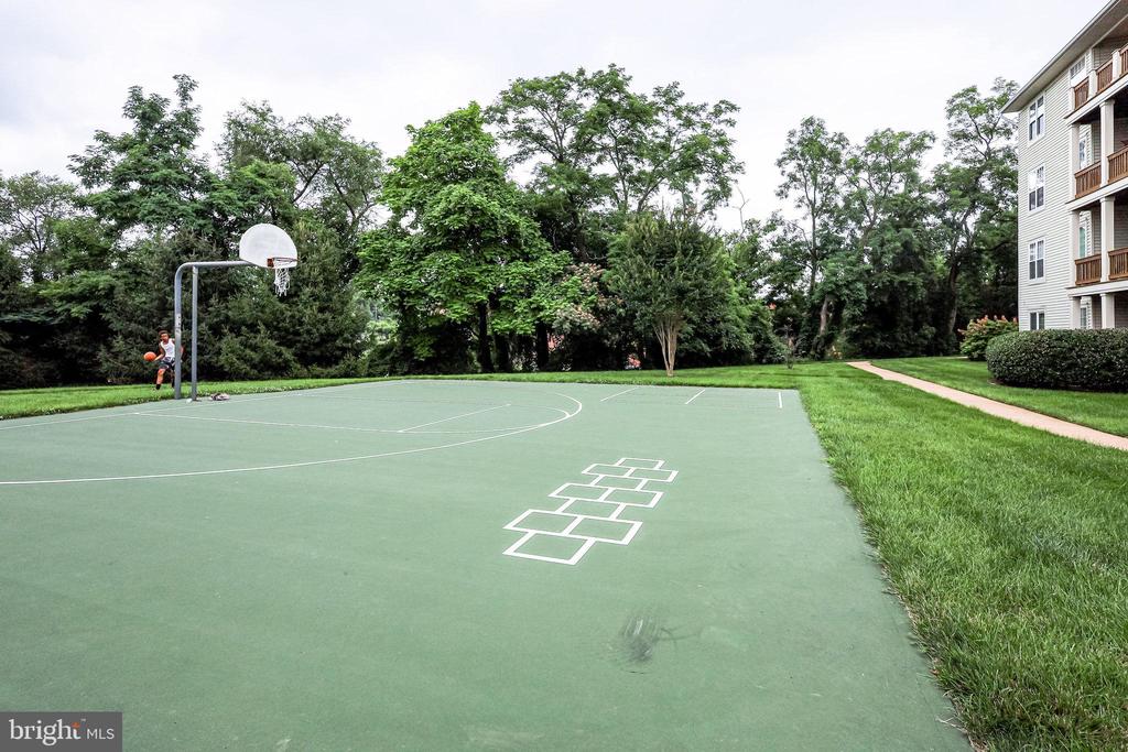 5463 Patuxent Knoll Pl