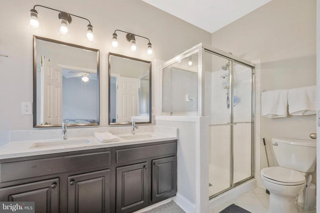 5463 Patuxent Knoll Pl