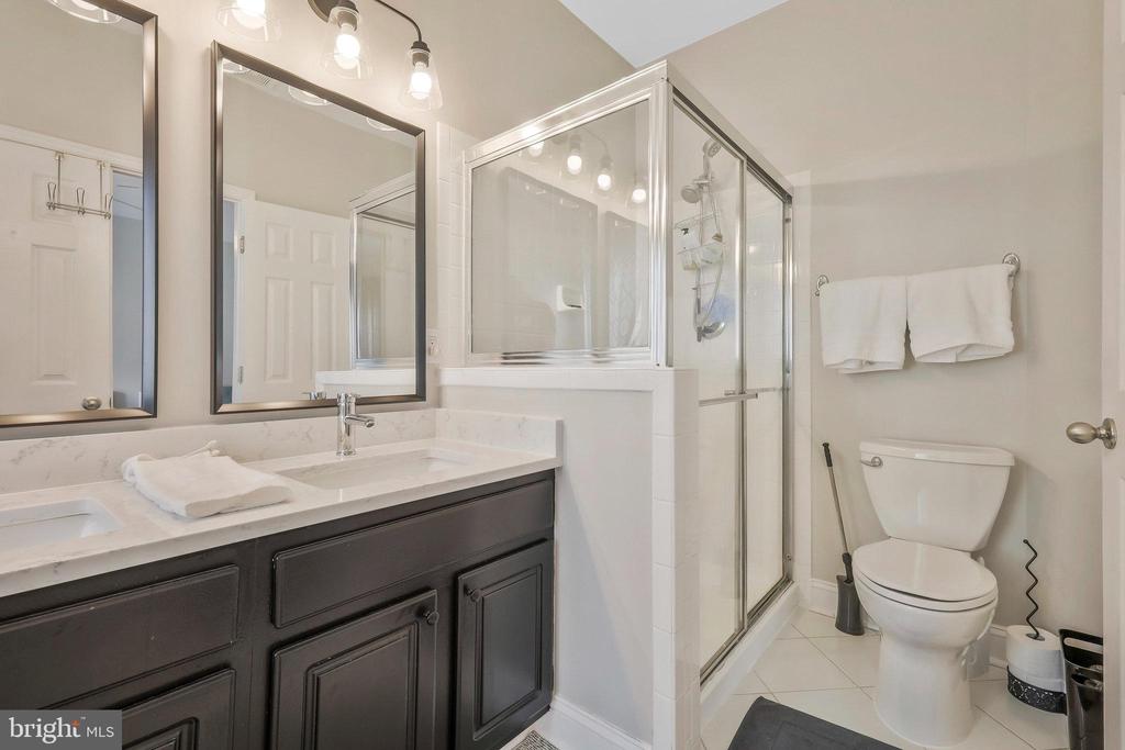 5463 Patuxent Knoll Pl