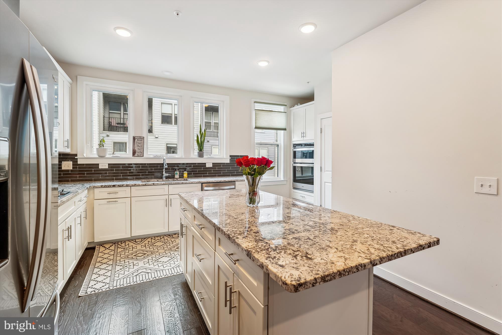 13358 SHERWOOD PARK LN
