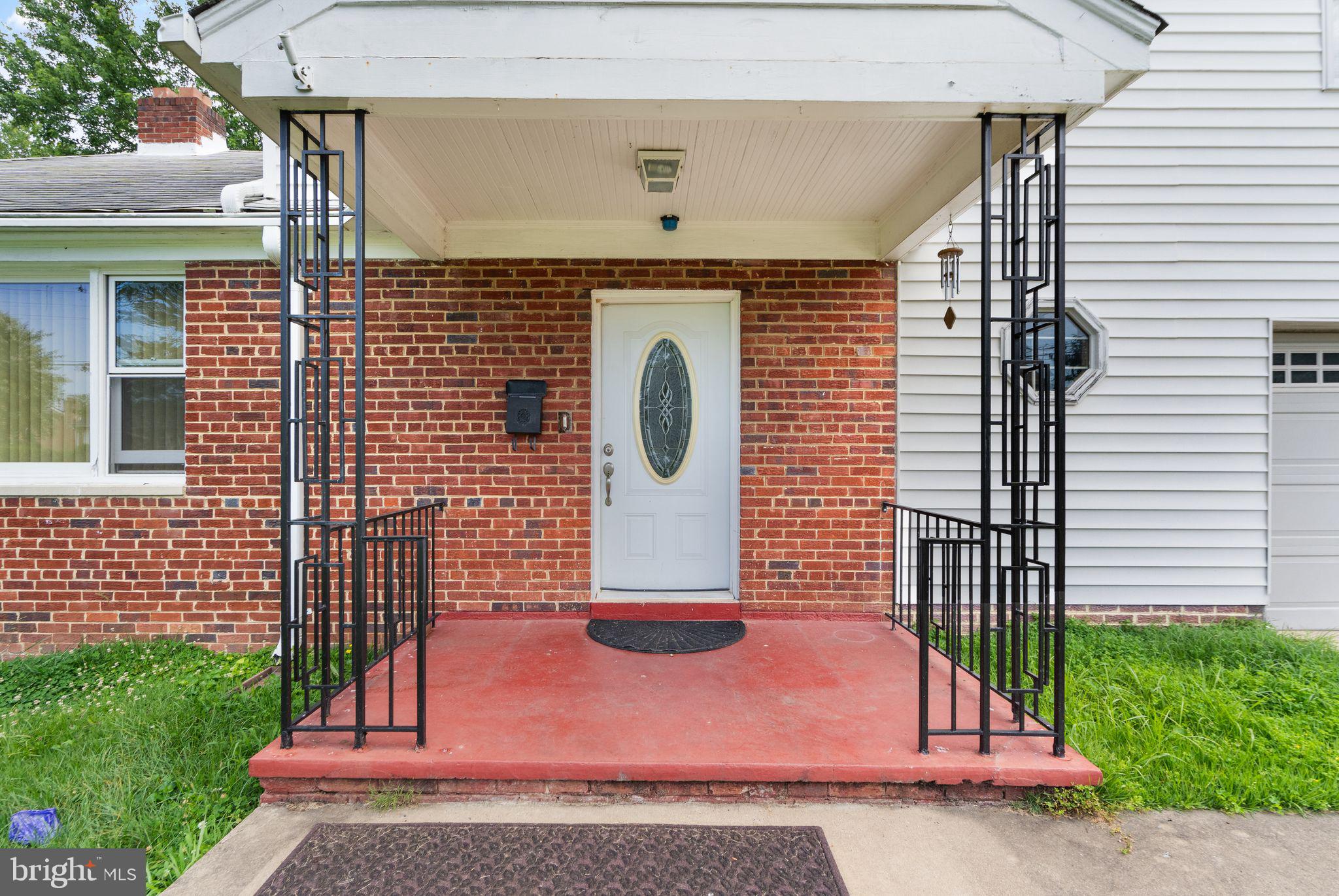 6508 Chesterfield Ave
