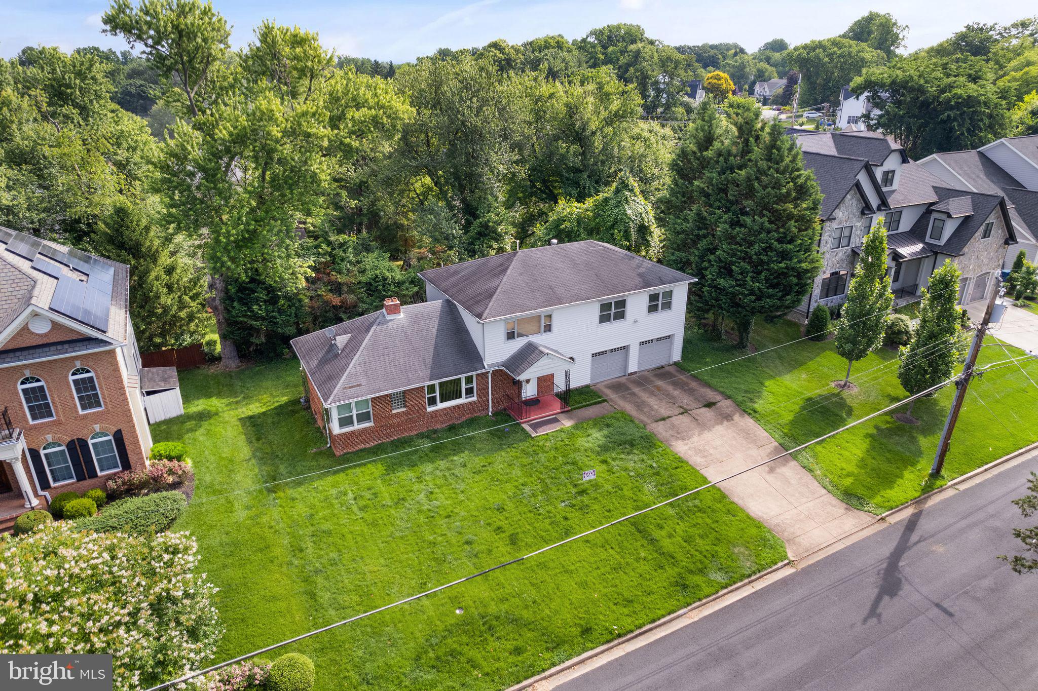6508 Chesterfield Ave