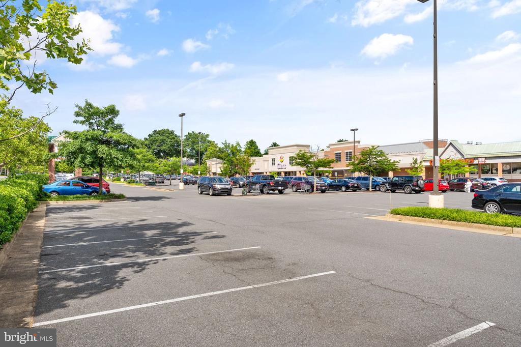 6508 Chesterfield Ave