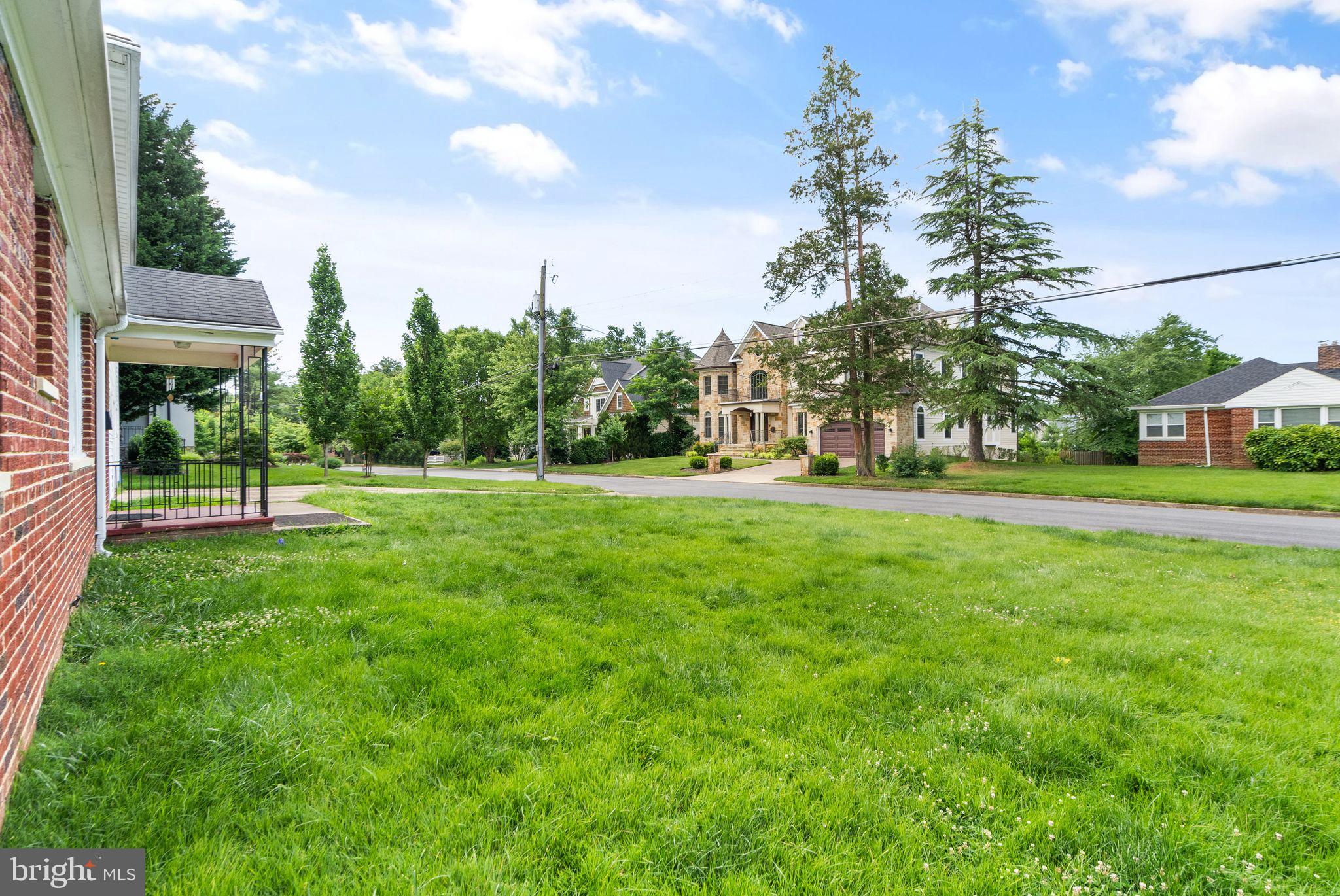 6508 Chesterfield Ave