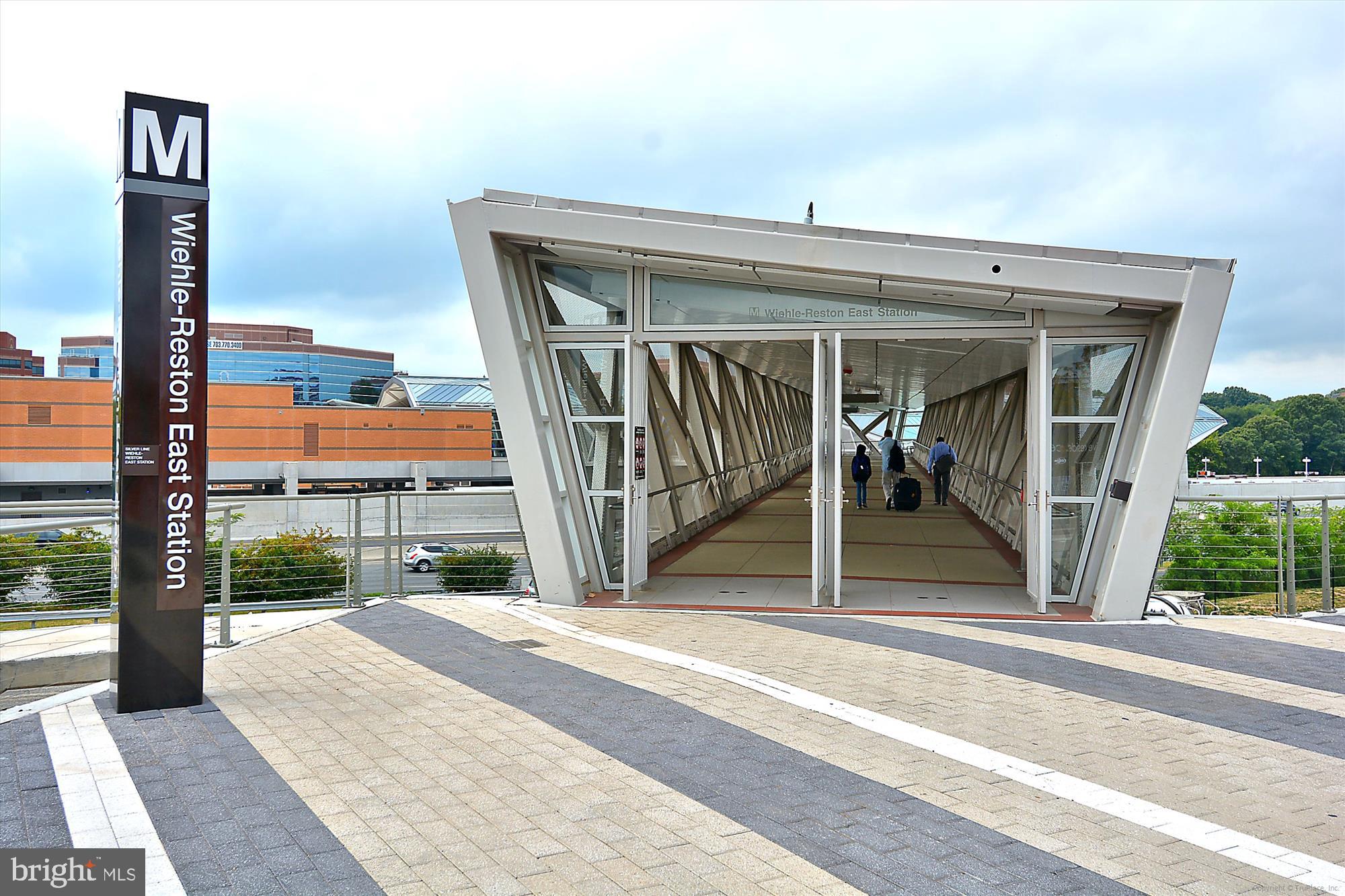 11200 RESTON STATION BLVD #306