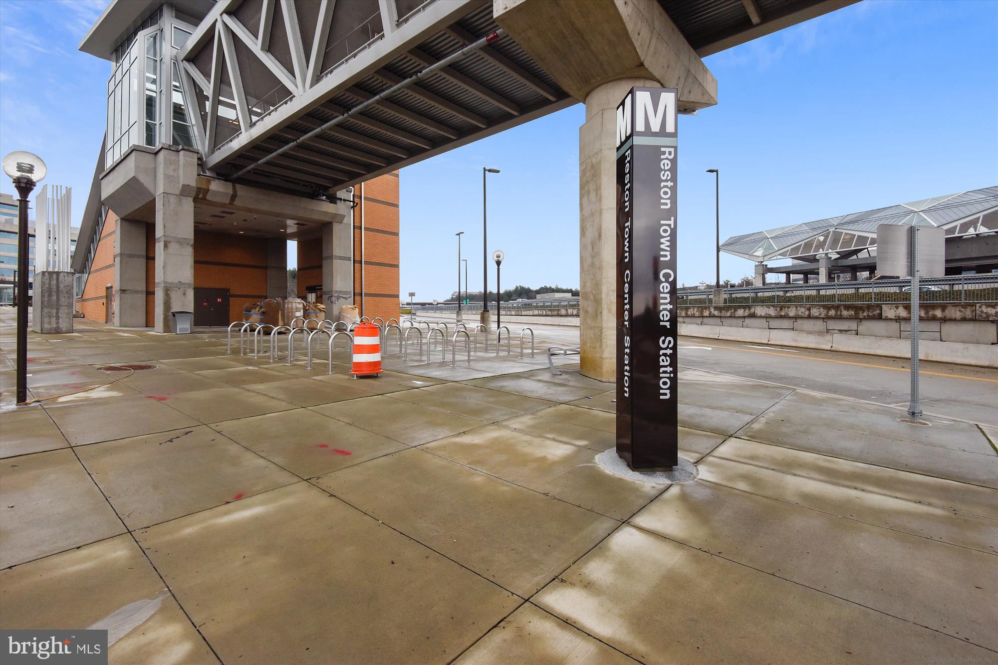 11200 RESTON STATION BLVD #306