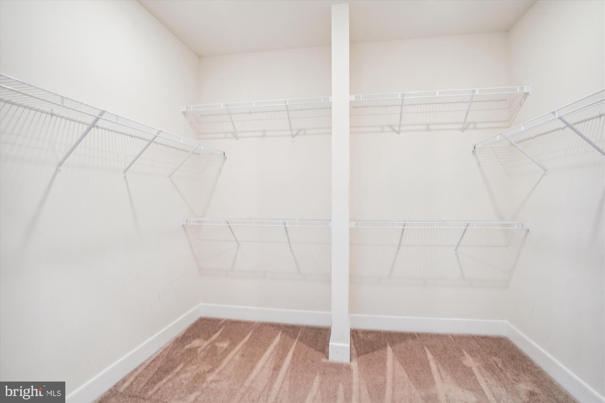 11200 RESTON STATION BLVD #306