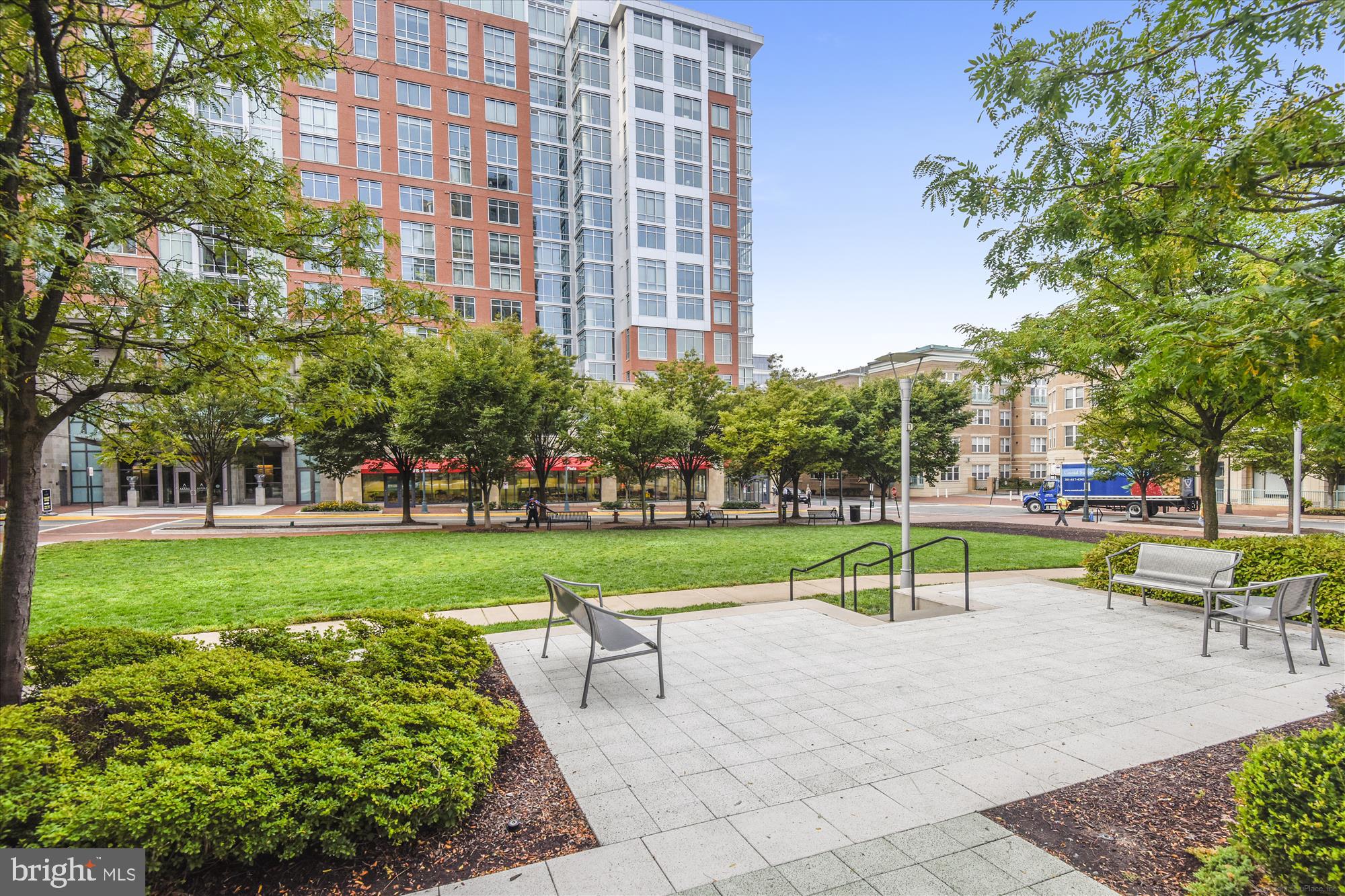 11200 RESTON STATION BLVD #306