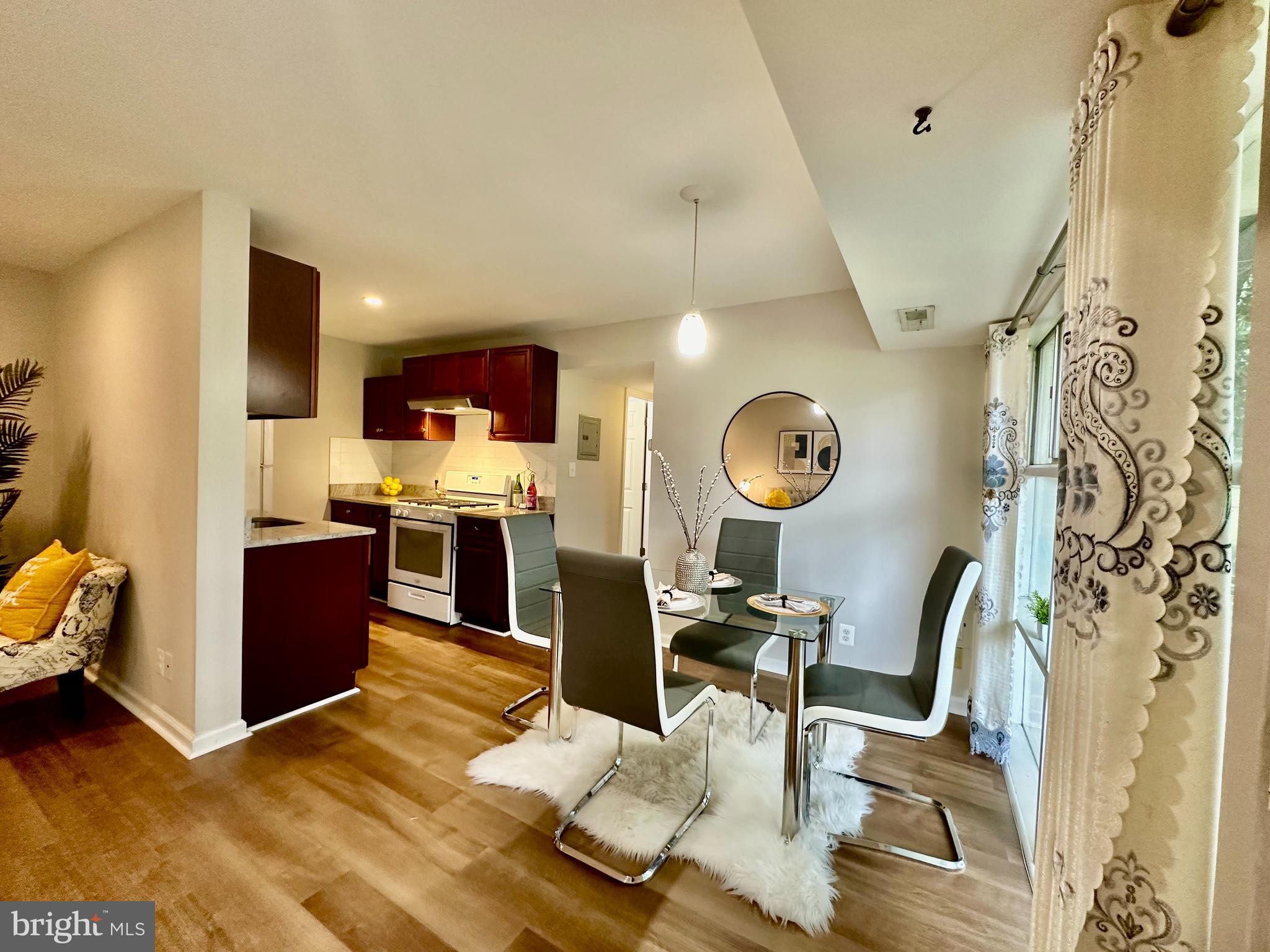 4921 Americana Dr #104