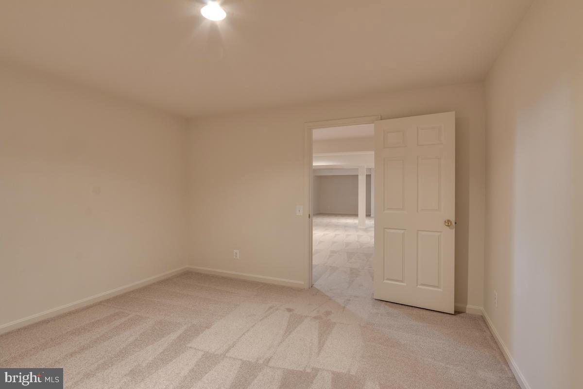 2482 LEYLAND RIDGE RD