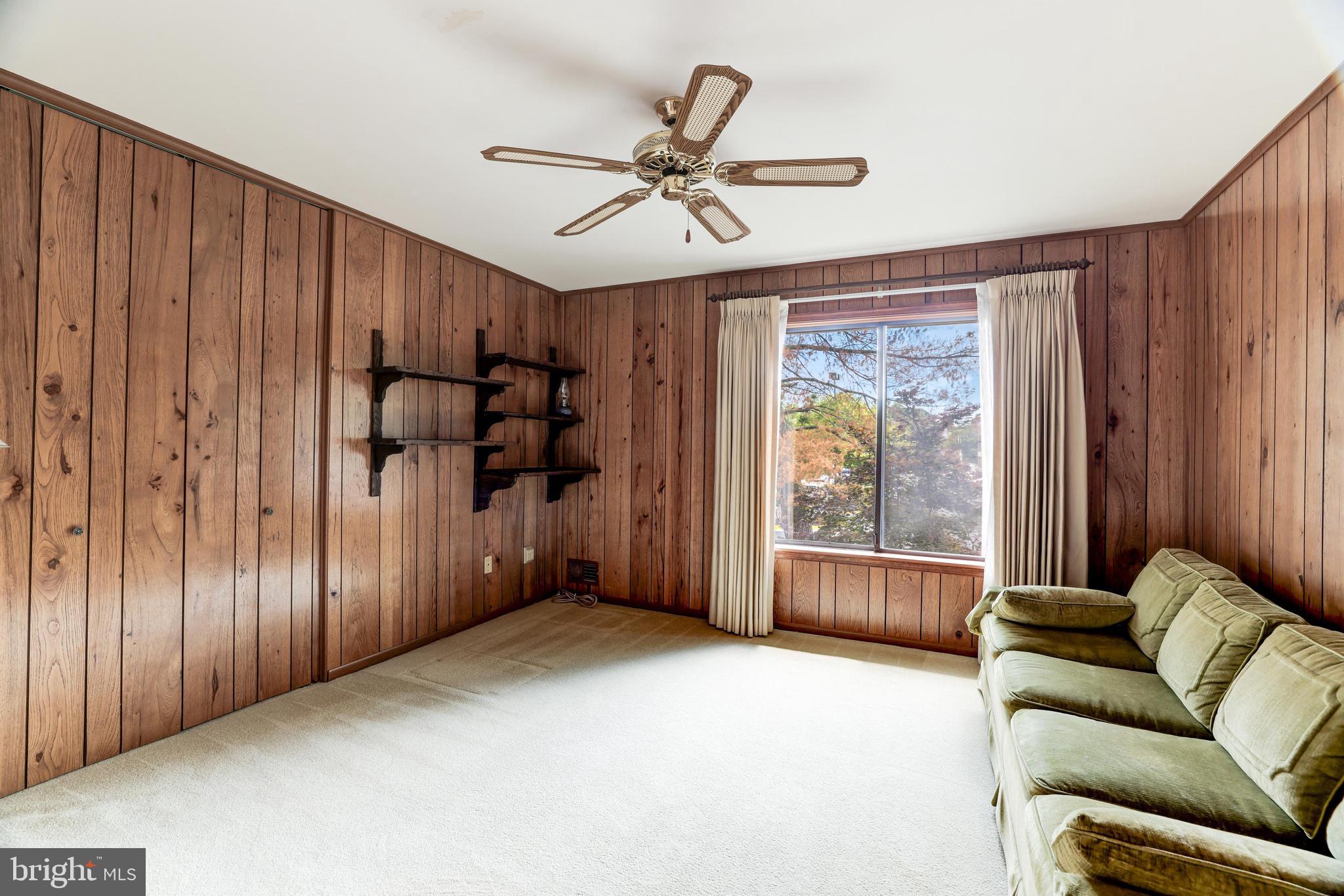 2808 Oakton Manor Ct