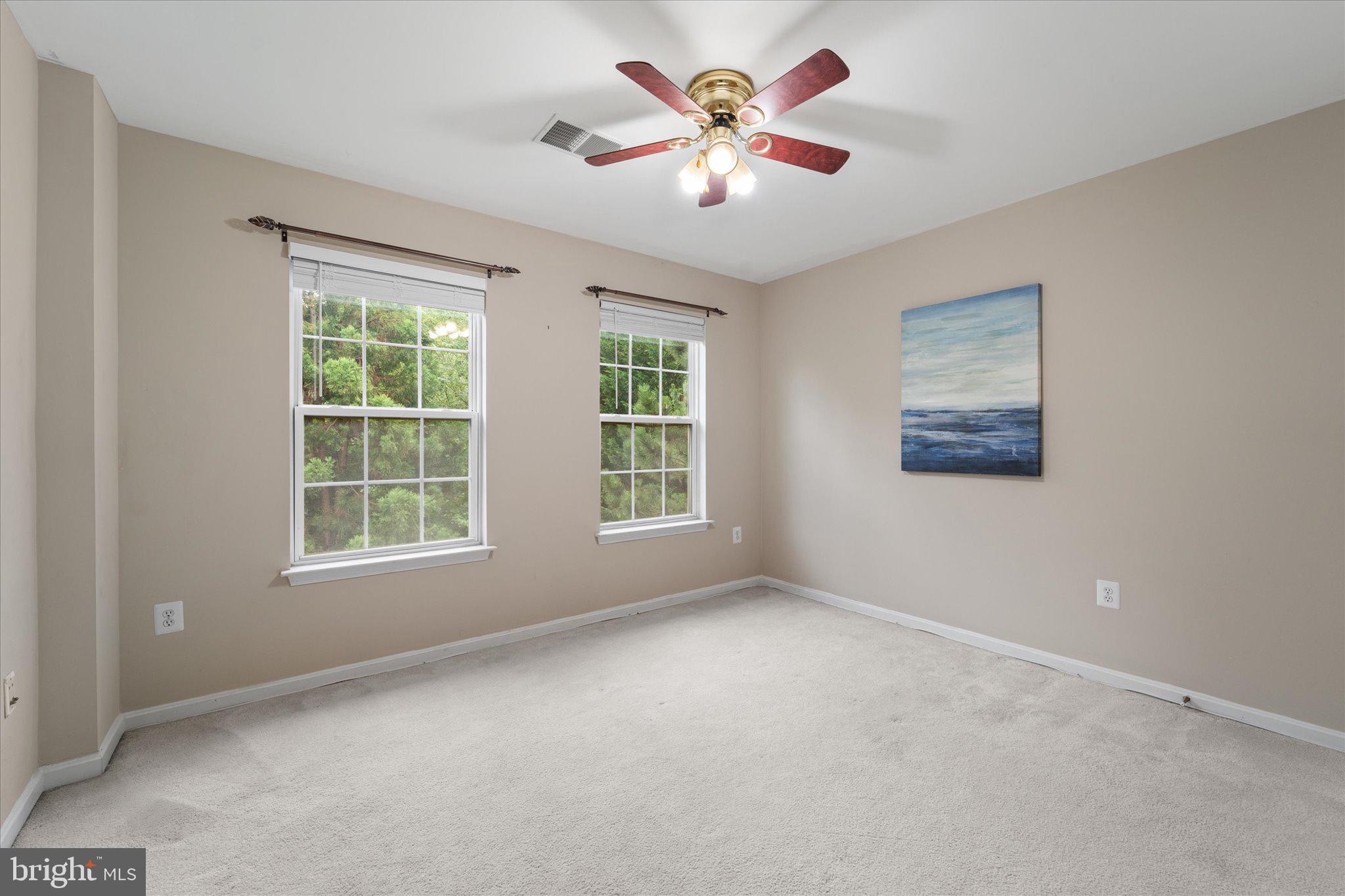 905 ROYAL ELM CT