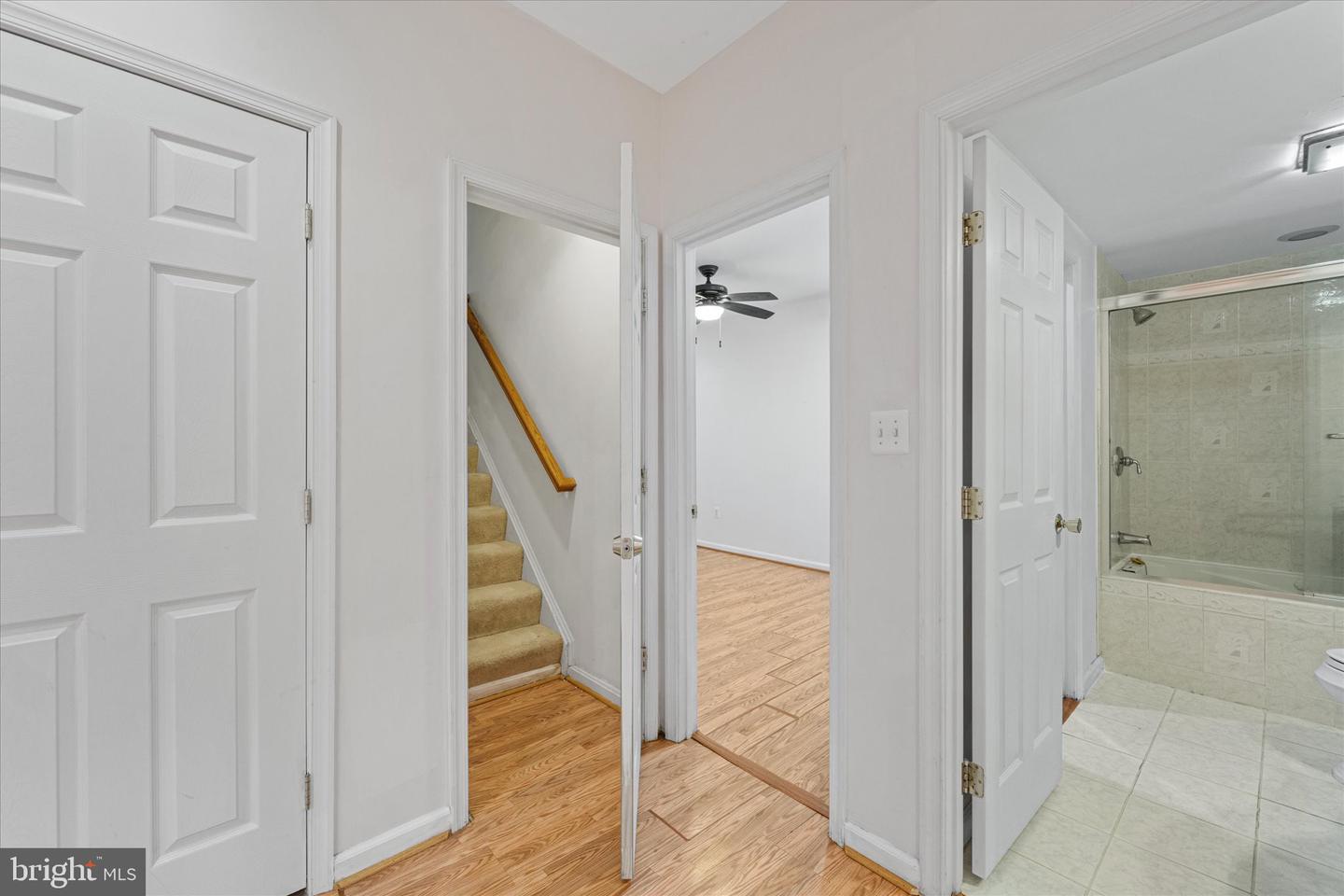 905 ROYAL ELM CT