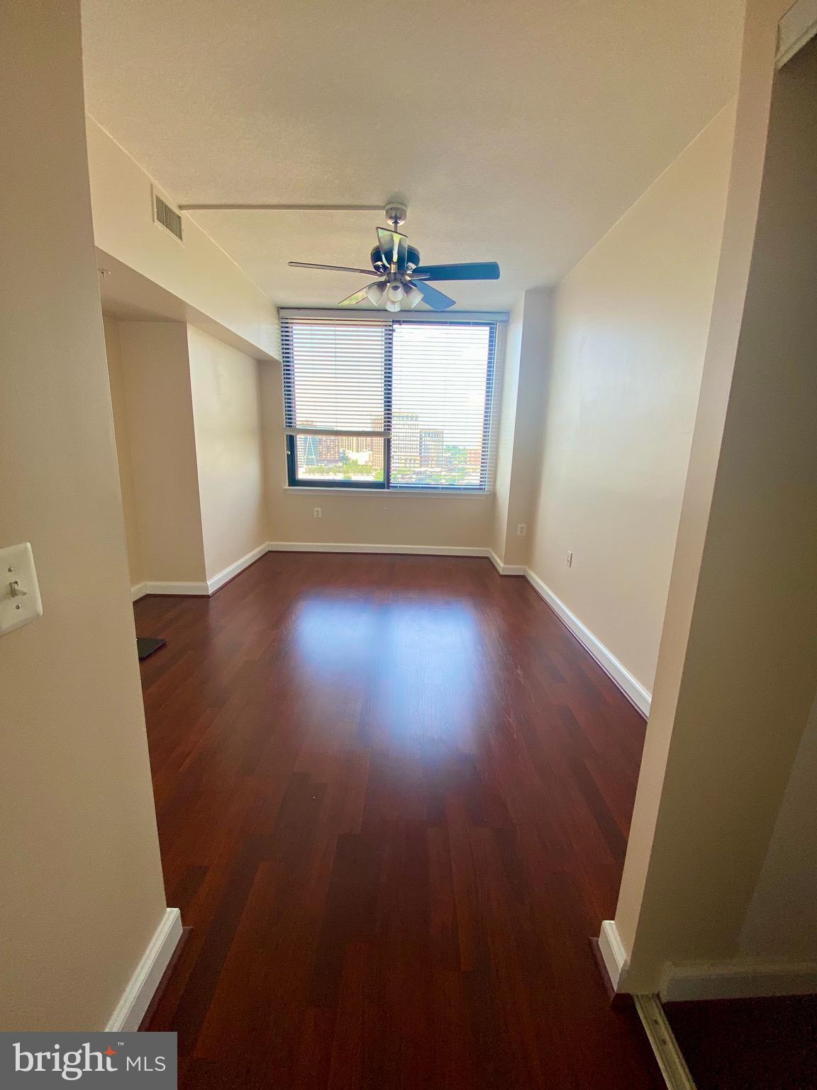 2451 MIDTOWN AVE #1302