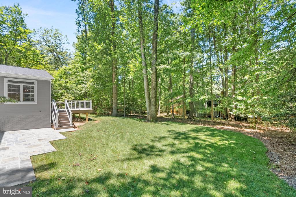 11806 Triple Crown Rd