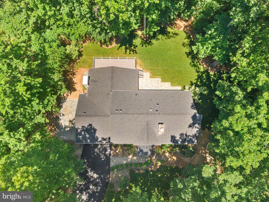 11806 Triple Crown Rd