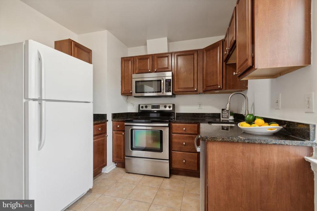 13809 SAUTERNE WAY