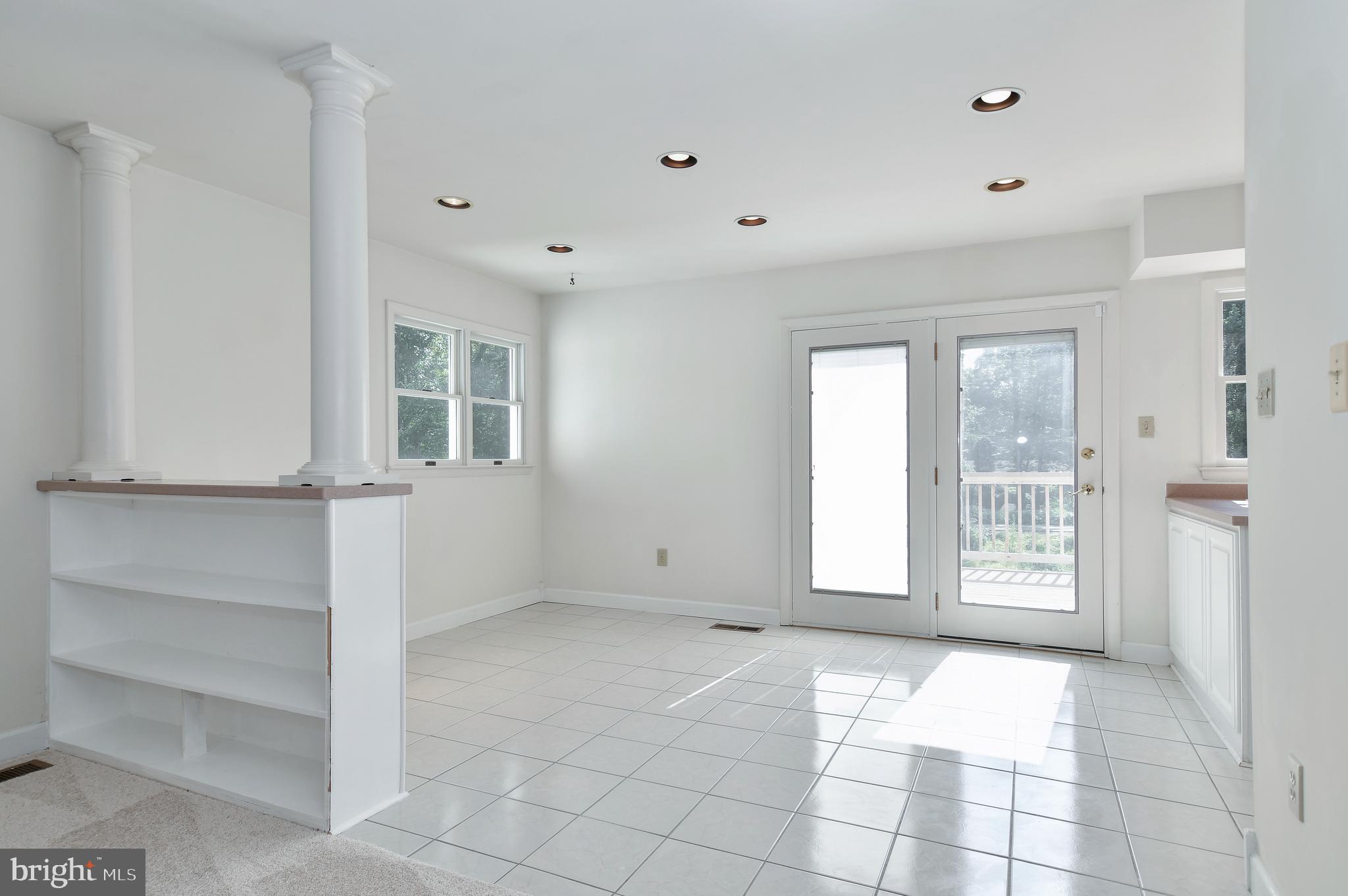 2310 Malraux Dr