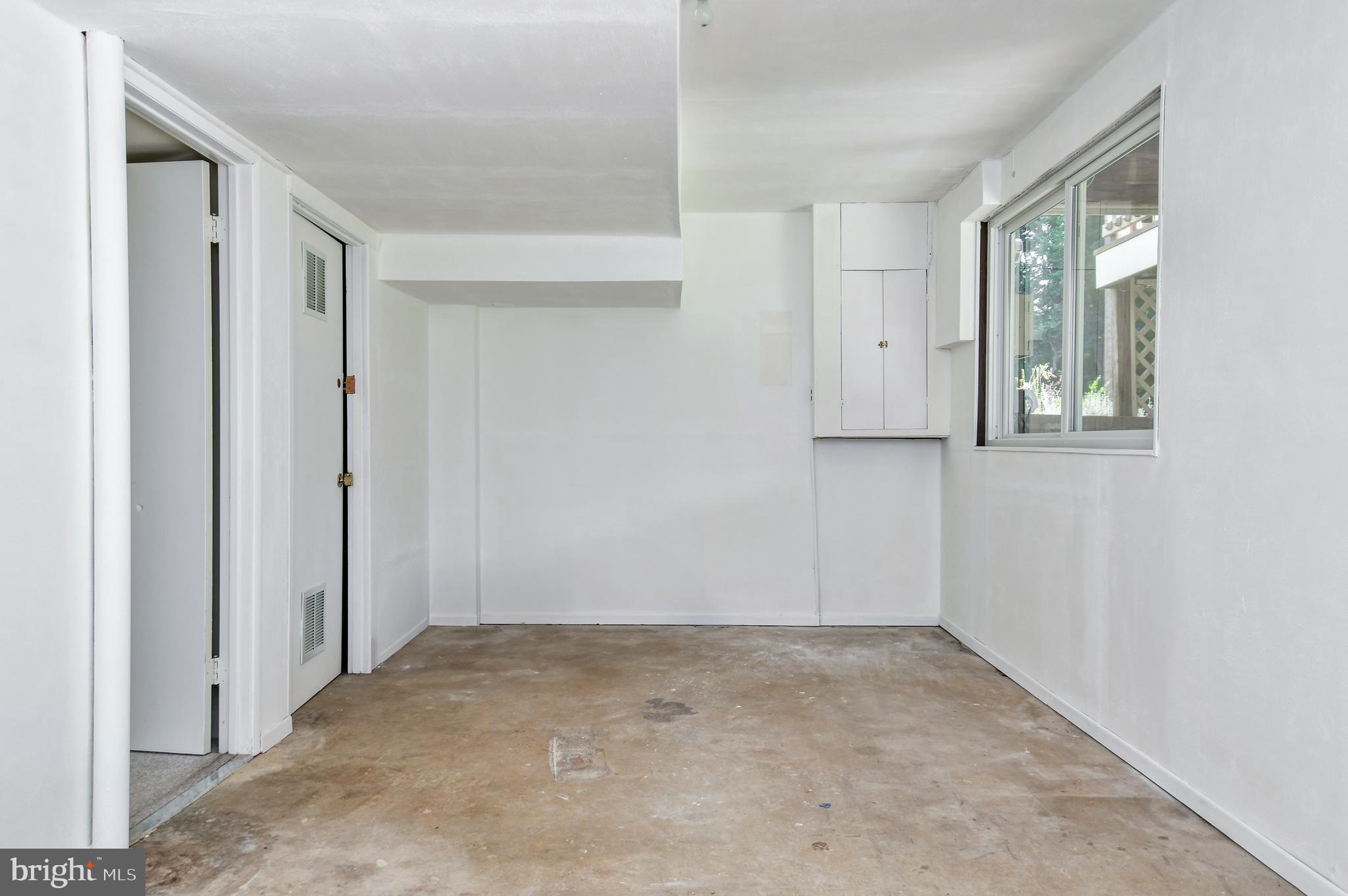 2310 Malraux Dr