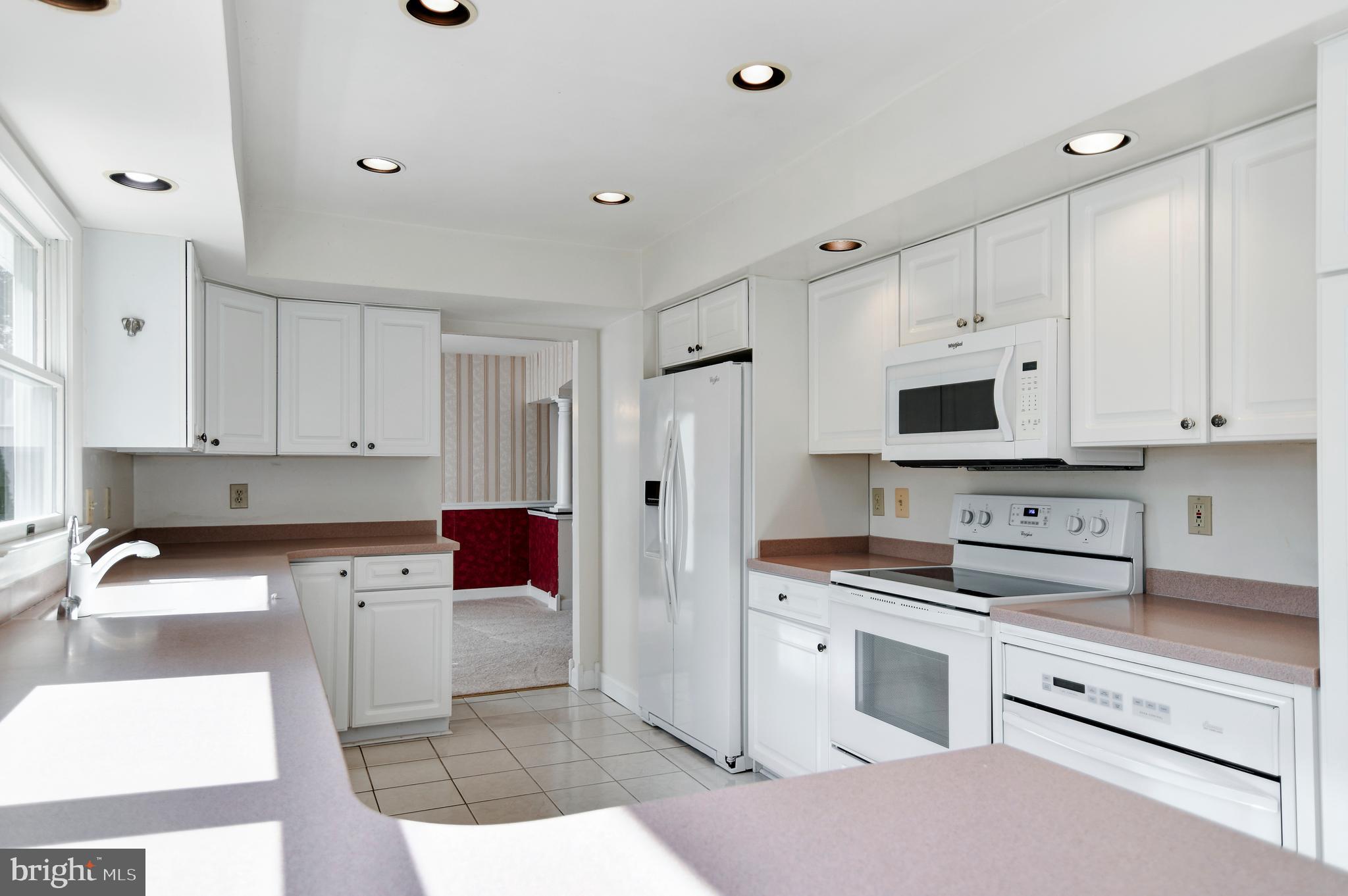 2310 Malraux Dr