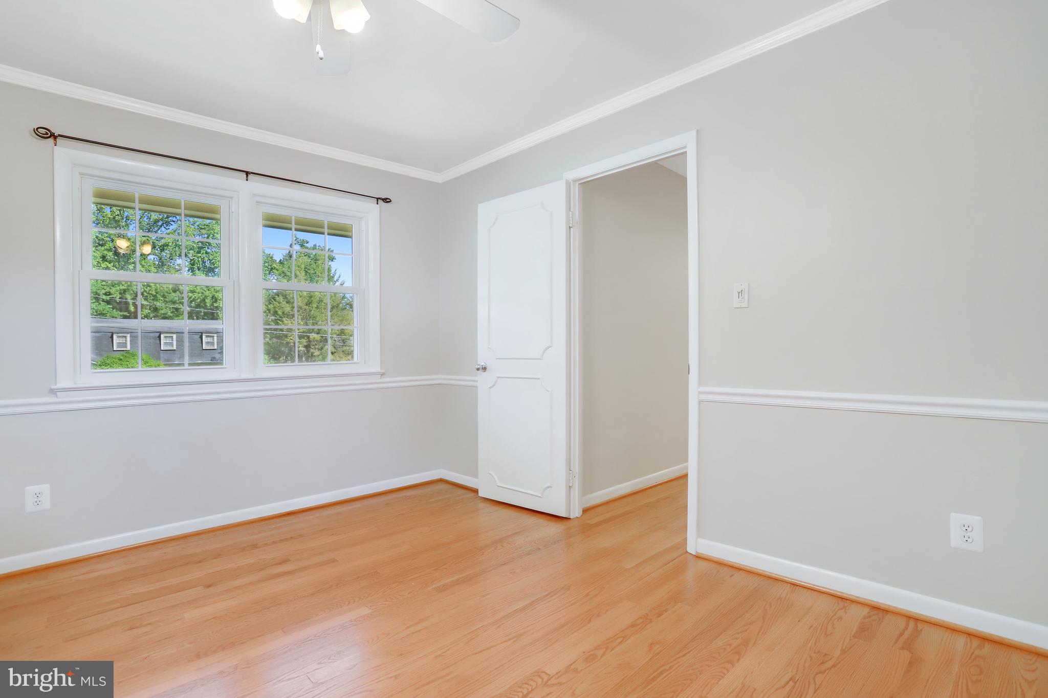 7224 VAN NESS CT