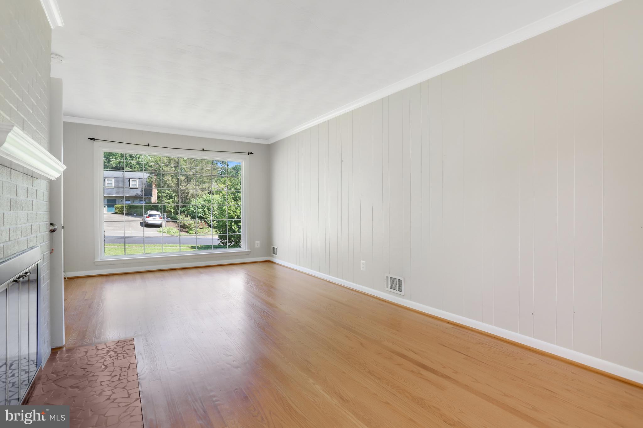 7224 VAN NESS CT
